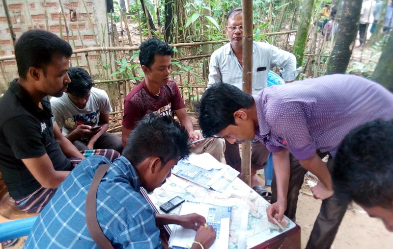 দলদলী চা বাগানে প্রকাশ্যে চলছে তীর খেলা, কর্তৃপক্ষের ভূমিকা নিরব