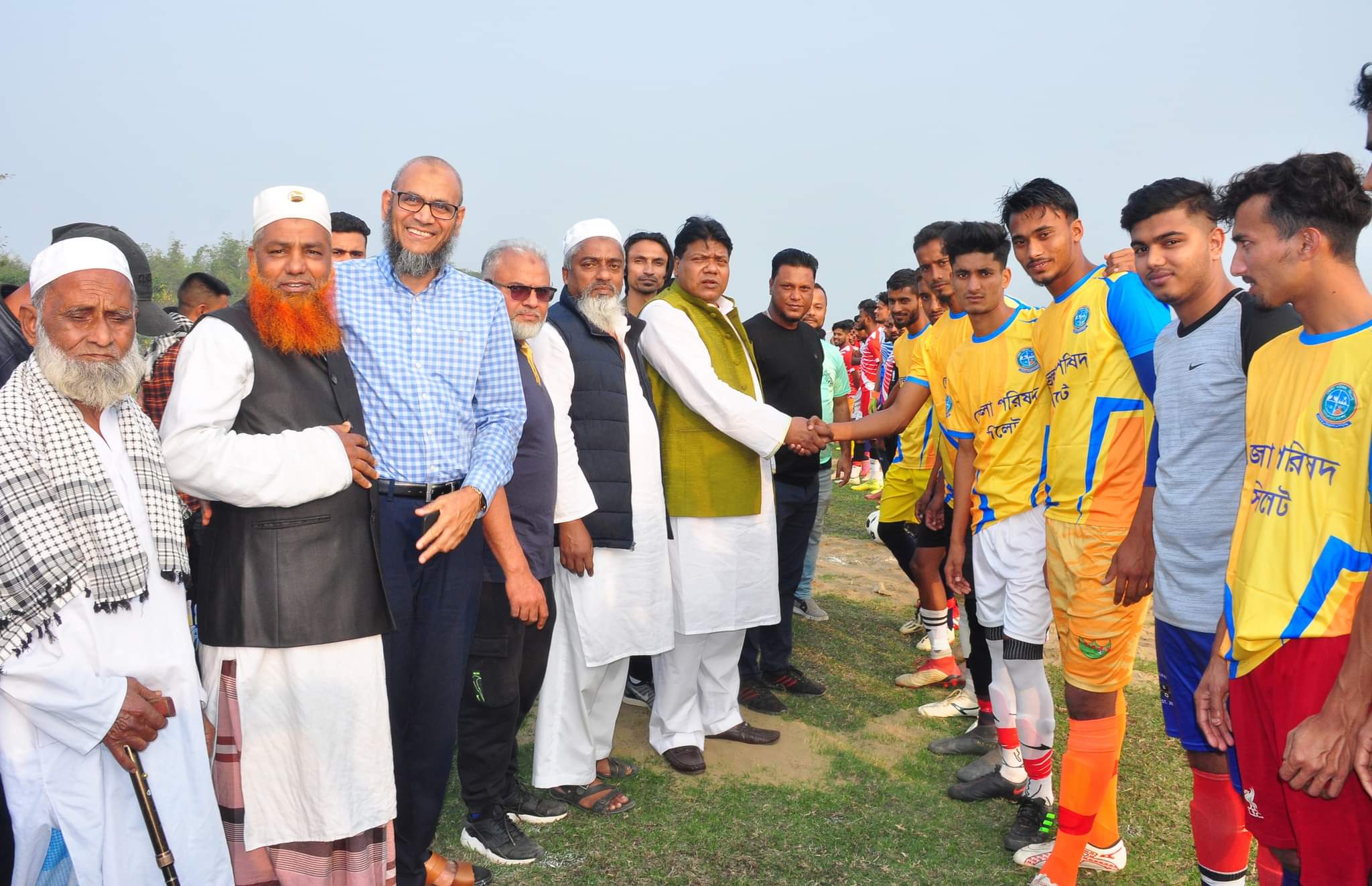 বিশ্বনাথে ‘১ম বাউসী প্রবাসী ফুটবল টুর্নামেন্ট’র উদ্বোধন