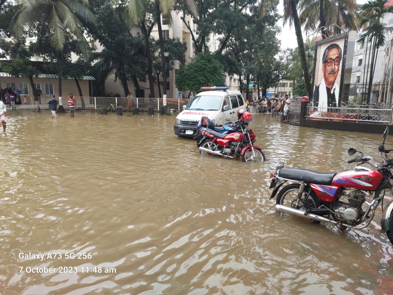 বৃষ্টি হলেই ওসমানী হাসপাতালে জলাবদ্ধতা!